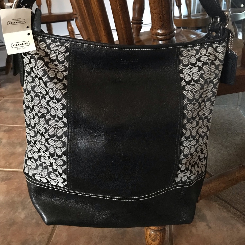 NEW COACH Medium Handbag/Tote